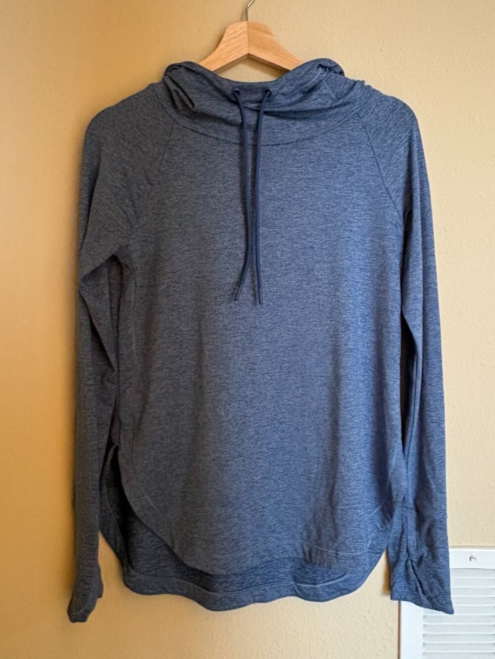 Athleta Uptempo Hoodie Sweatshirt